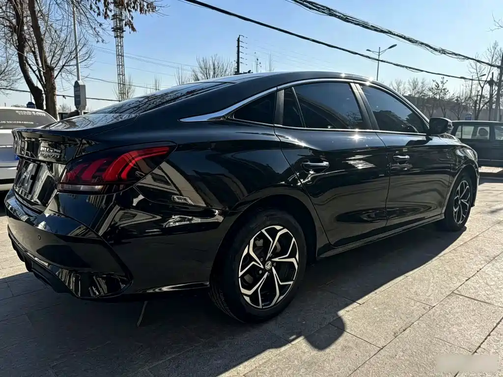 MG MG5 — миниатюра 25