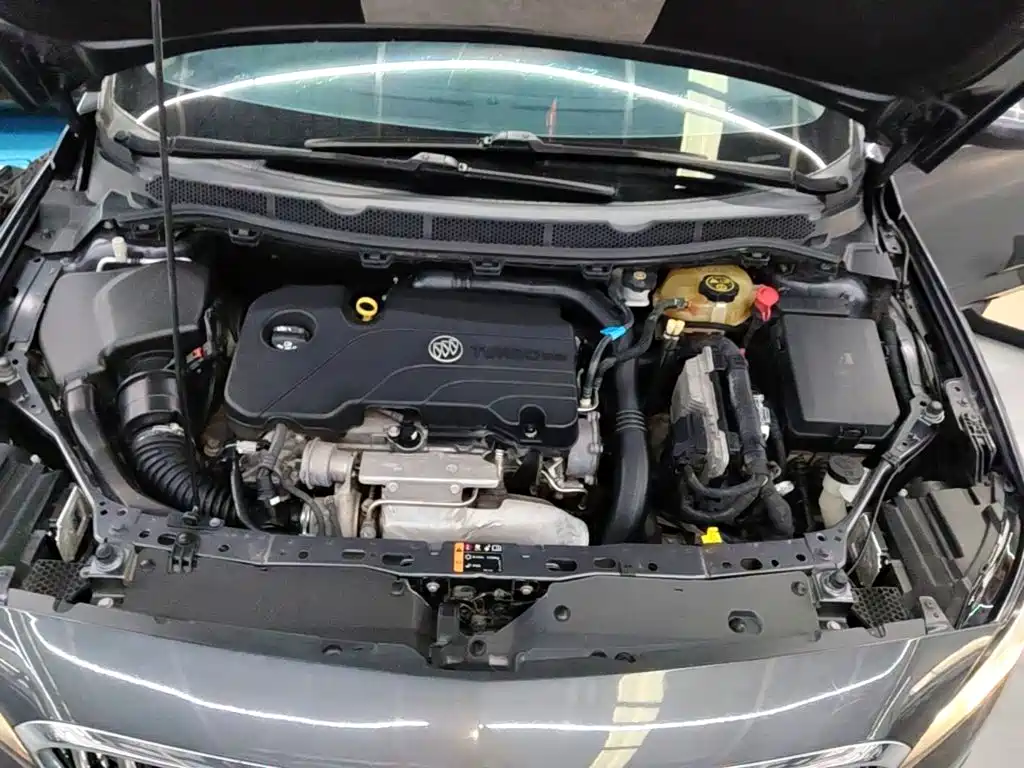 Buick Verano — миниатюра 20