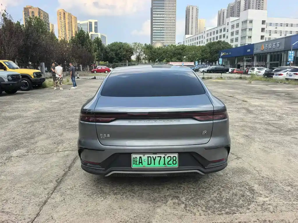 BYD Han — миниатюра 8