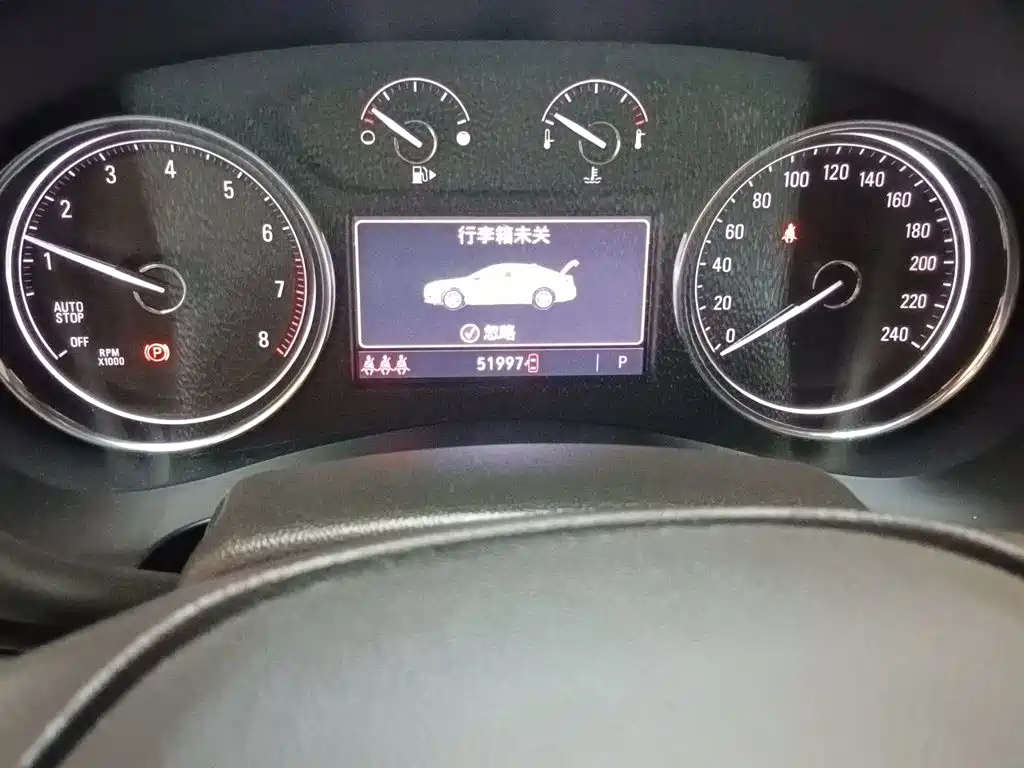 Buick LaCrosse — миниатюра 8