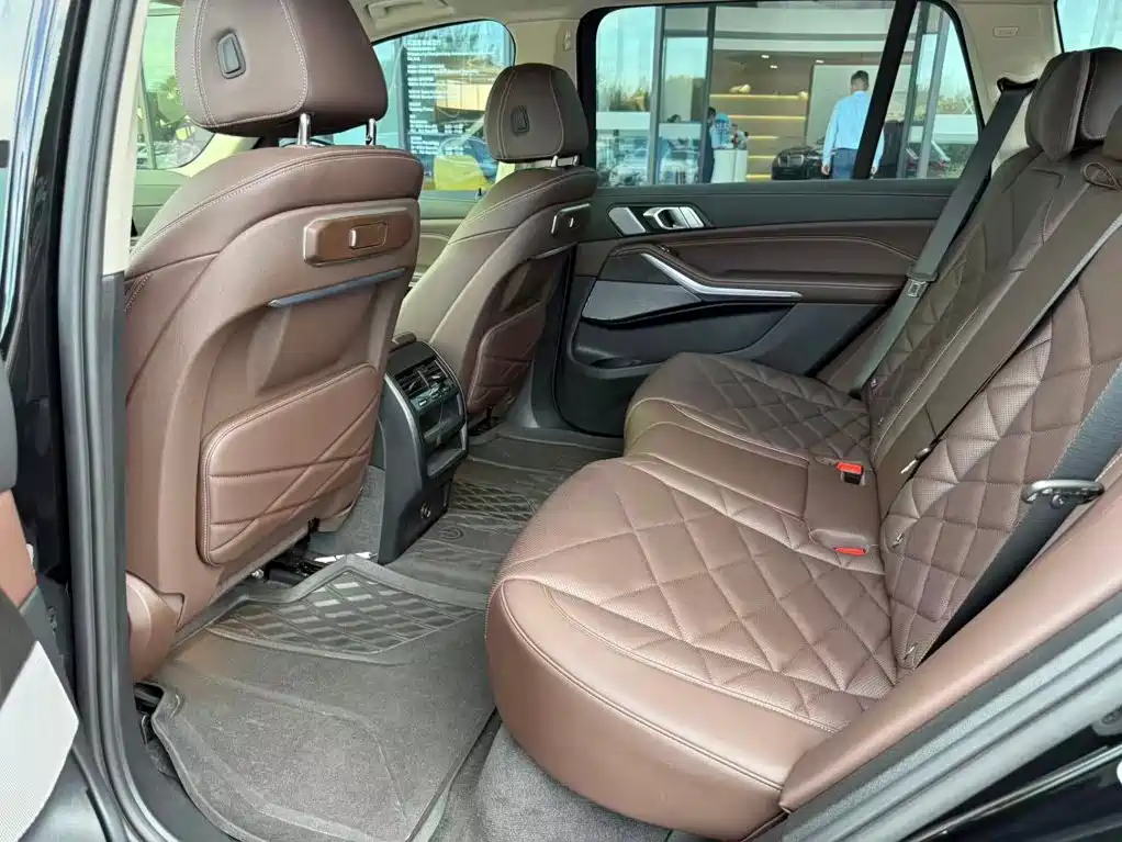 BMW X5 — миниатюра 8