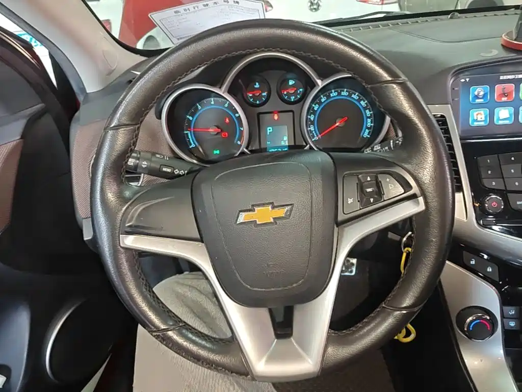Chevrolet Cruze — миниатюра 11