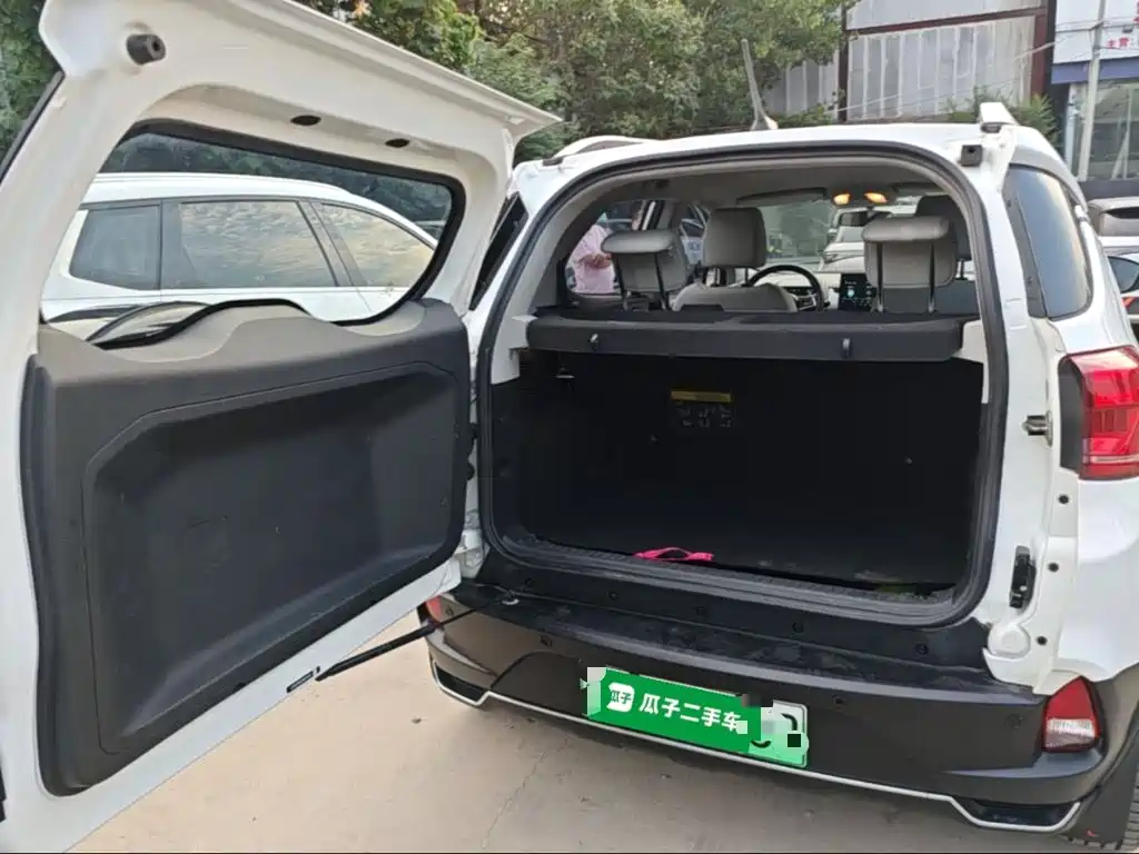 BYD Yuan Pro — миниатюра 19