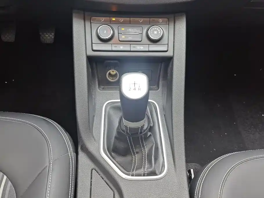 Bestune X40 — миниатюра 16