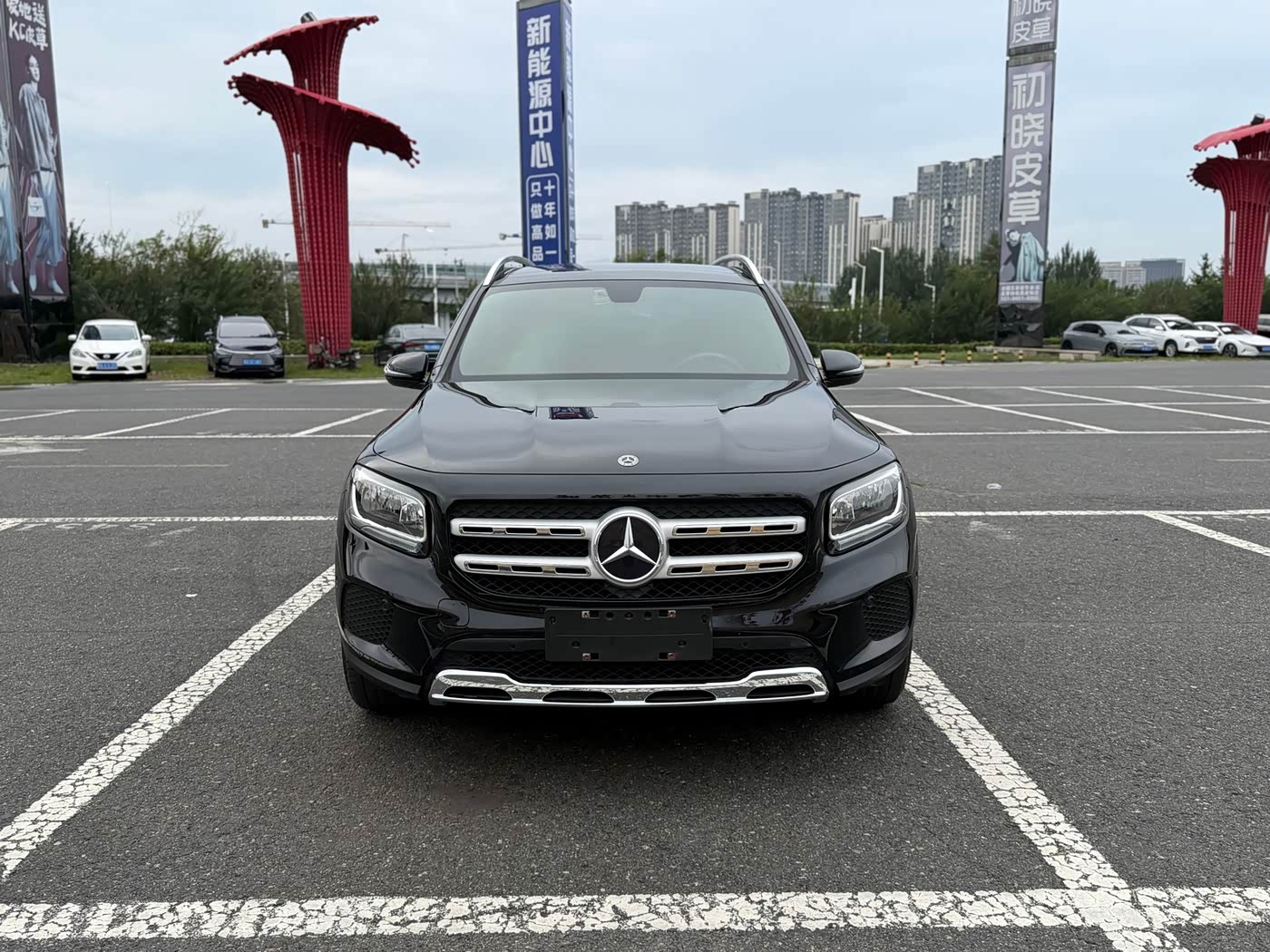 Mercedes-Benz GLB 1.3 л 2022 г. Чёрный, пробег 48000 км