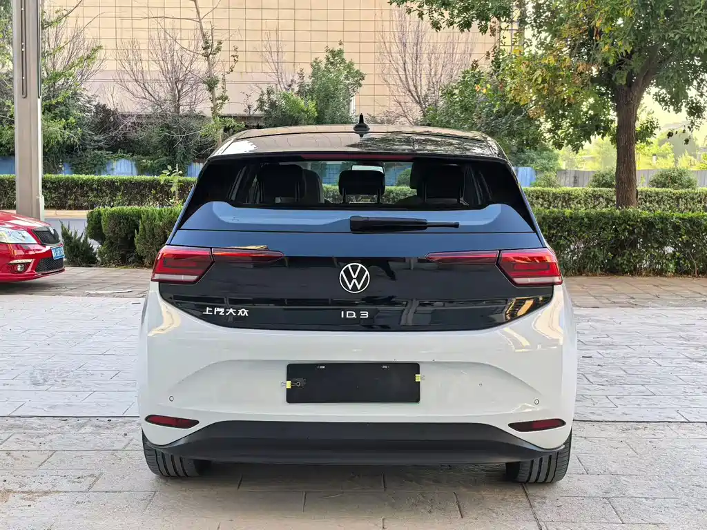 Volkswagen ID.3 — миниатюра 8