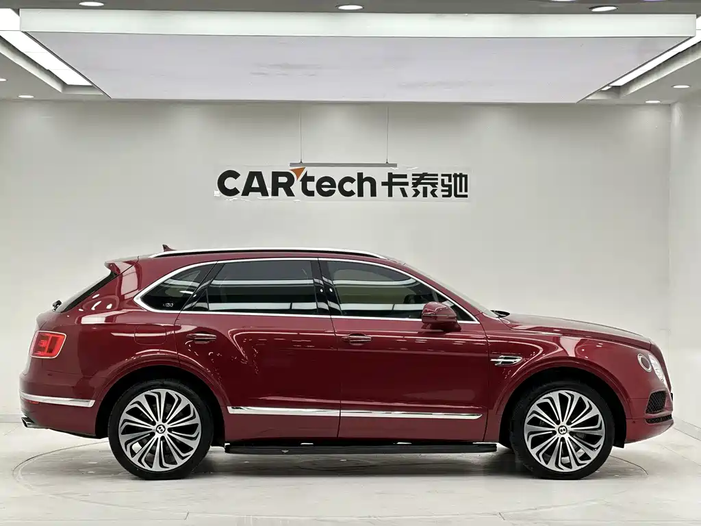 Bentley Bentayga 2018 4.0T V8
