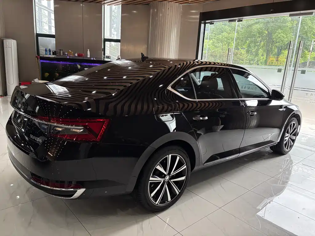 Skoda Superb 2025 TSI280 DSG Premium