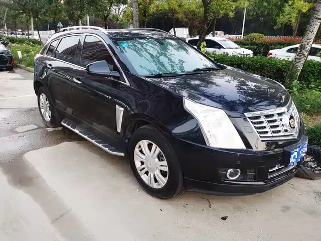 cadillac srx