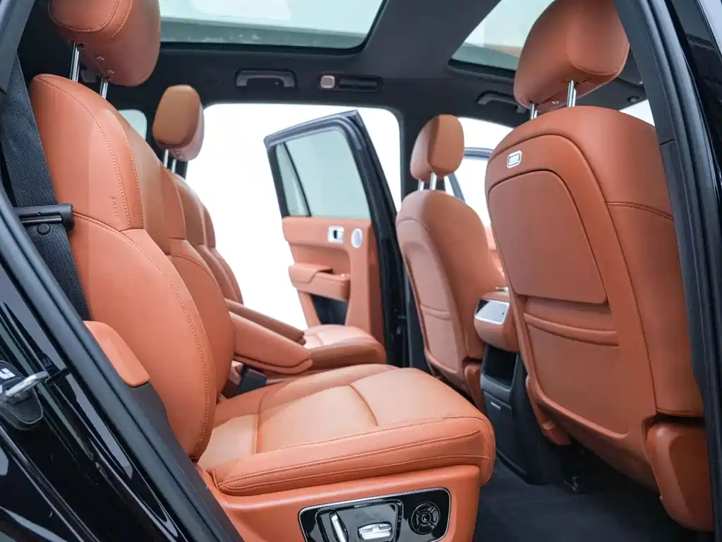 Li Auto Li L8 — миниатюра 18