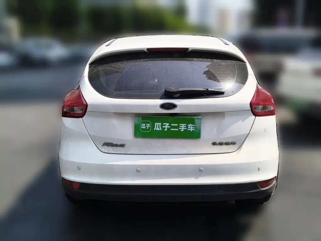 Ford Focus — миниатюра 5