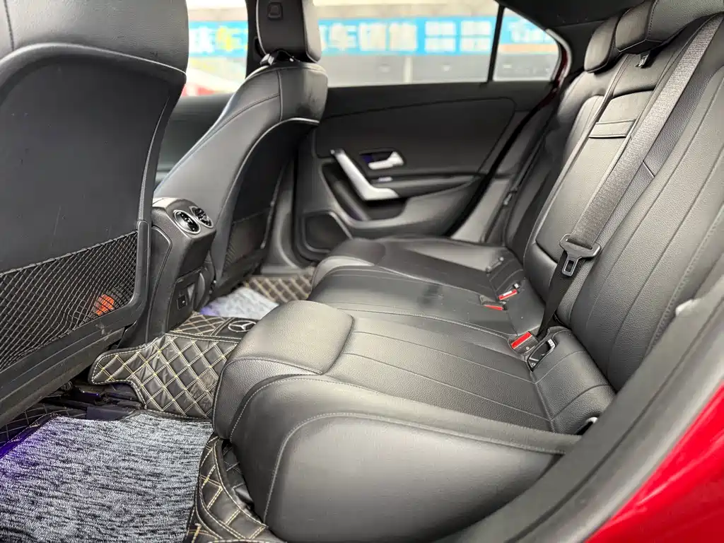 MERCEDES-BENZ A CLASS