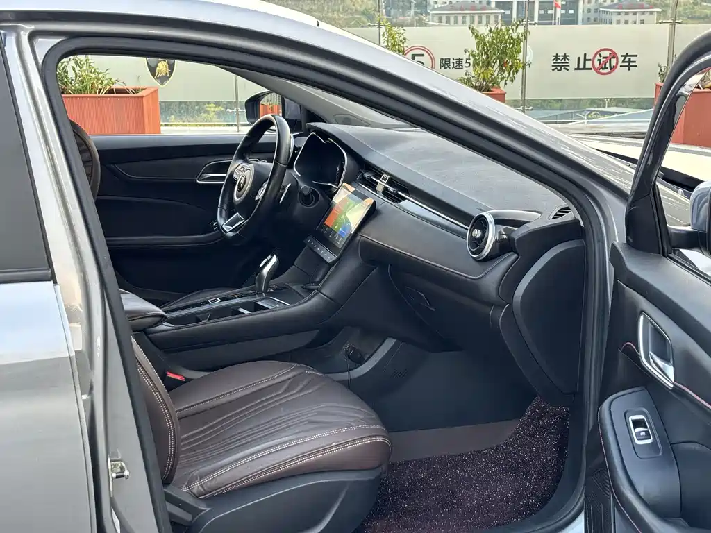 MG MG6 — миниатюра 18