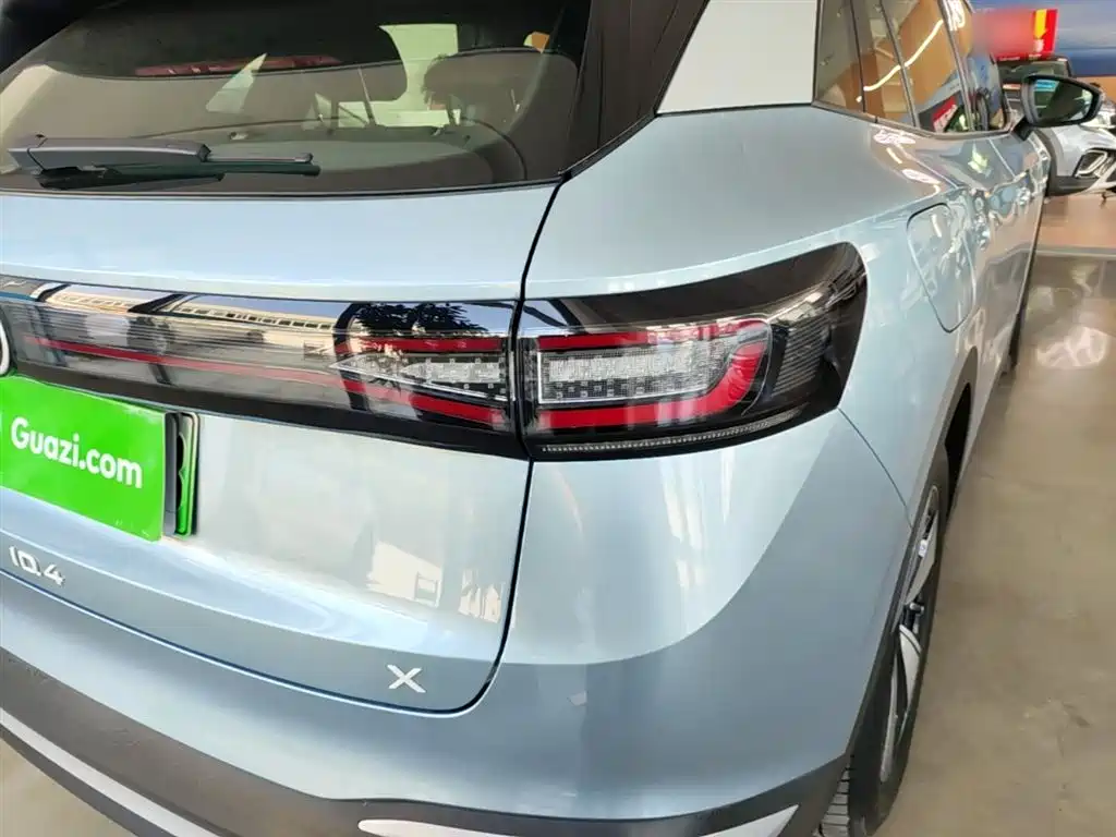 Volkswagen ID.4 X 2025 Smart