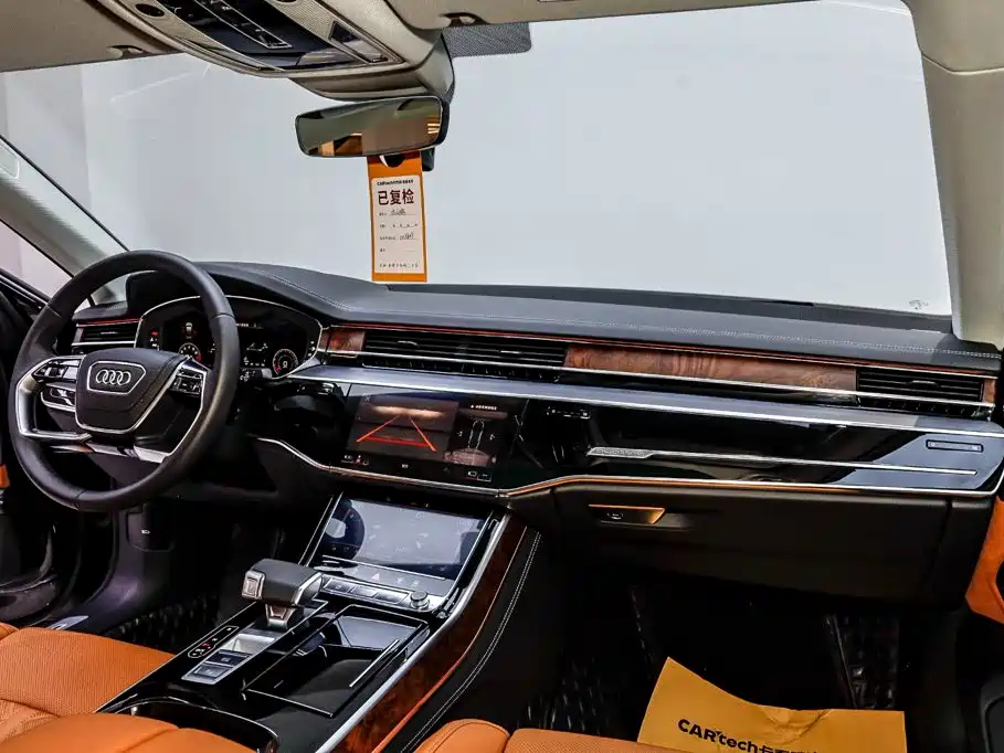 Audi A8 — миниатюра 12
