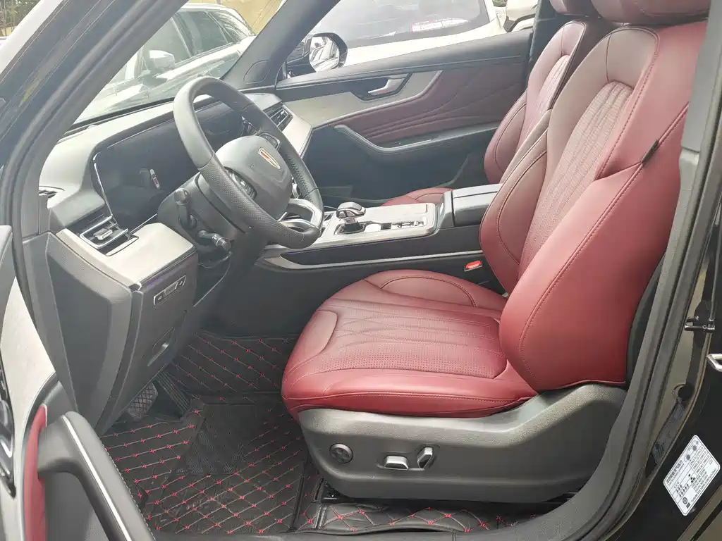 Hongqi HS5 2025 2.0T Pro