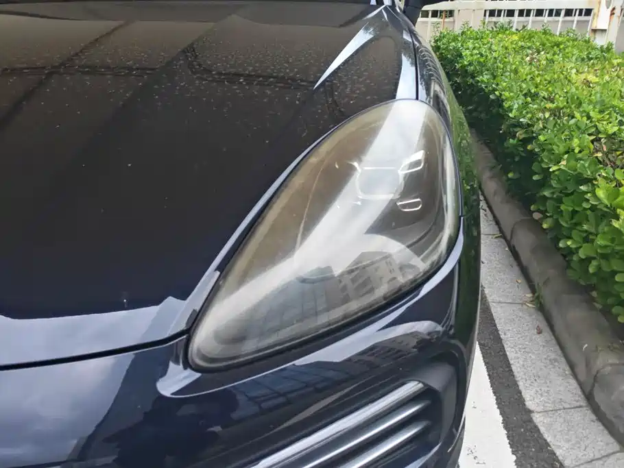 Porsche Cayenne — миниатюра 5