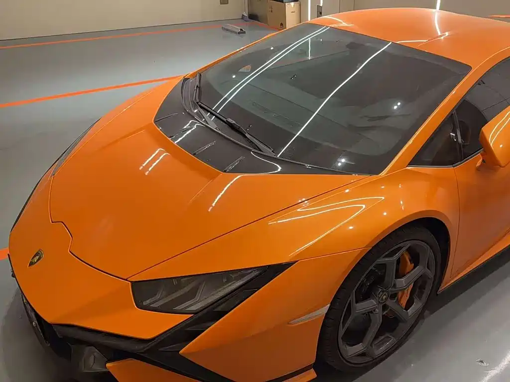 Lamborghini Huracán 2025