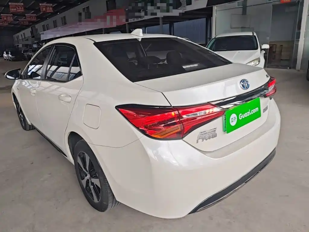 Toyota Levin PHEV 1.8PH GS E-CVT Elite Sunroof Edition, фото 5
