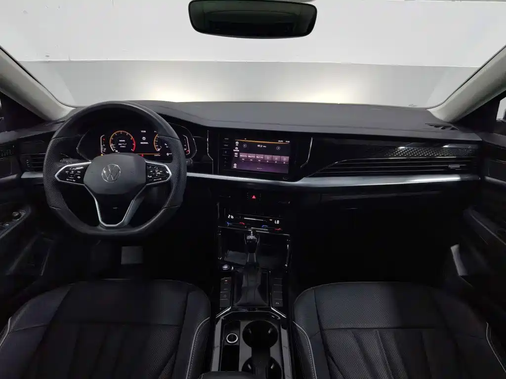 Volkswagen Passat — миниатюра 5