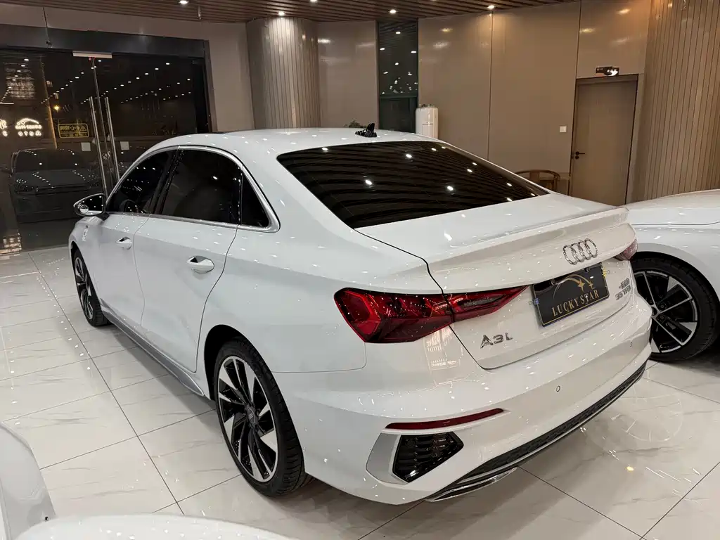 Audi A3 — миниатюра 4