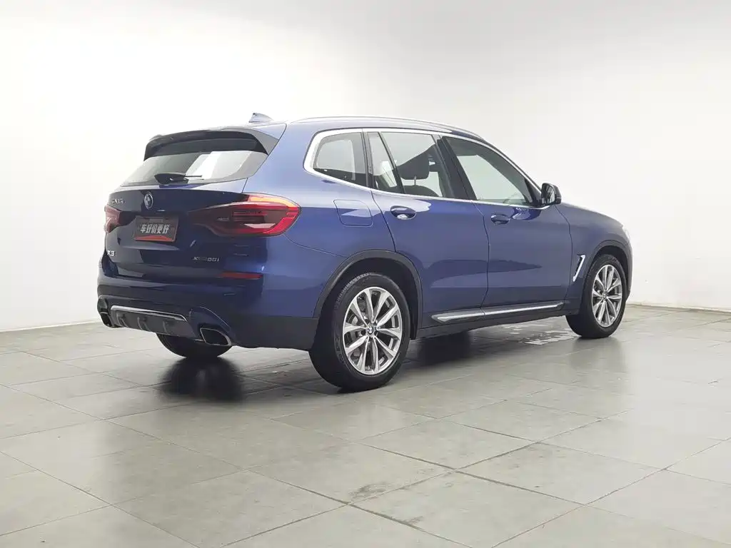 BMW X3 — миниатюра 2