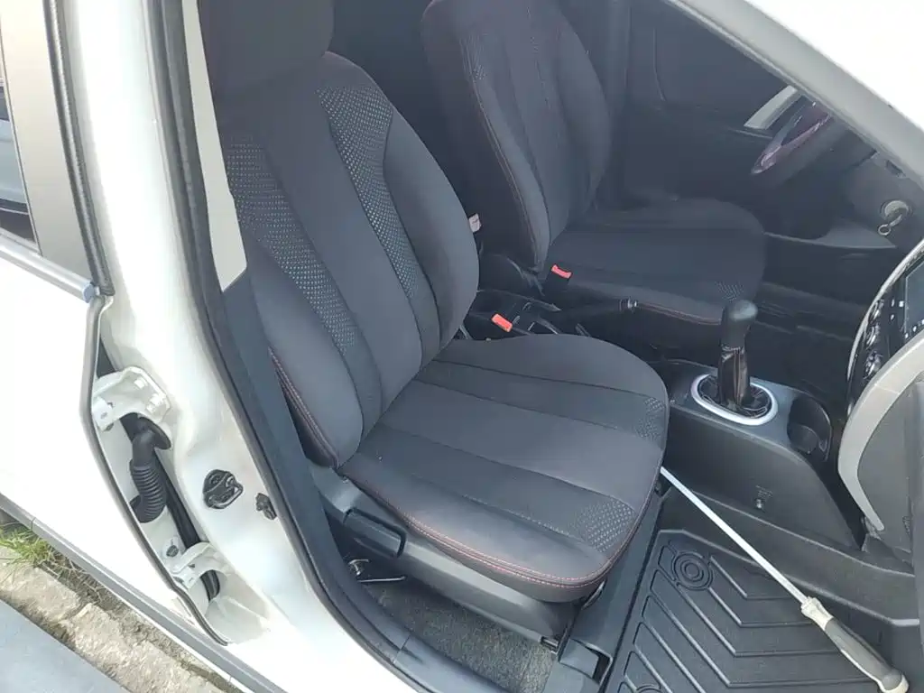 Changan CX20 — миниатюра 25