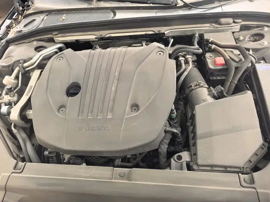 Volvo S90 — миниатюра 10