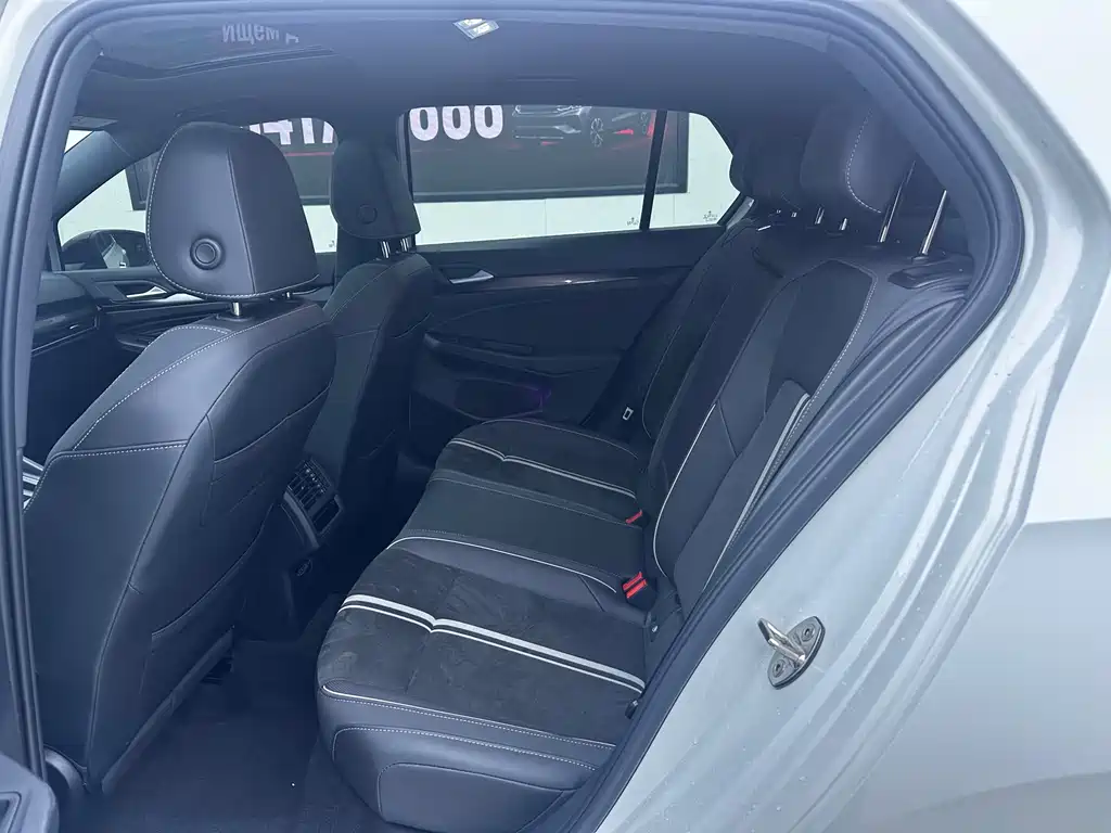Volkswagen Golf — миниатюра 5