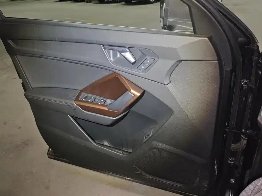 Audi Q3 — миниатюра 7