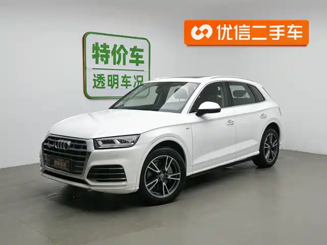 AUDI Q5L 2019