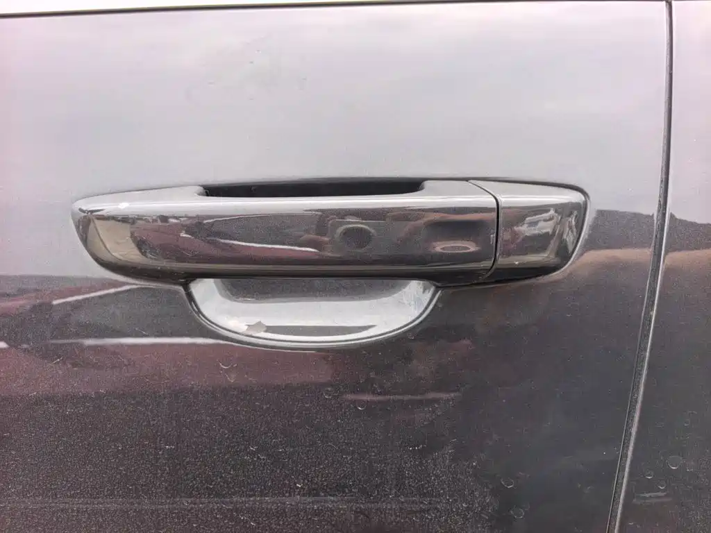 Volkswagen Touareg — миниатюра 7