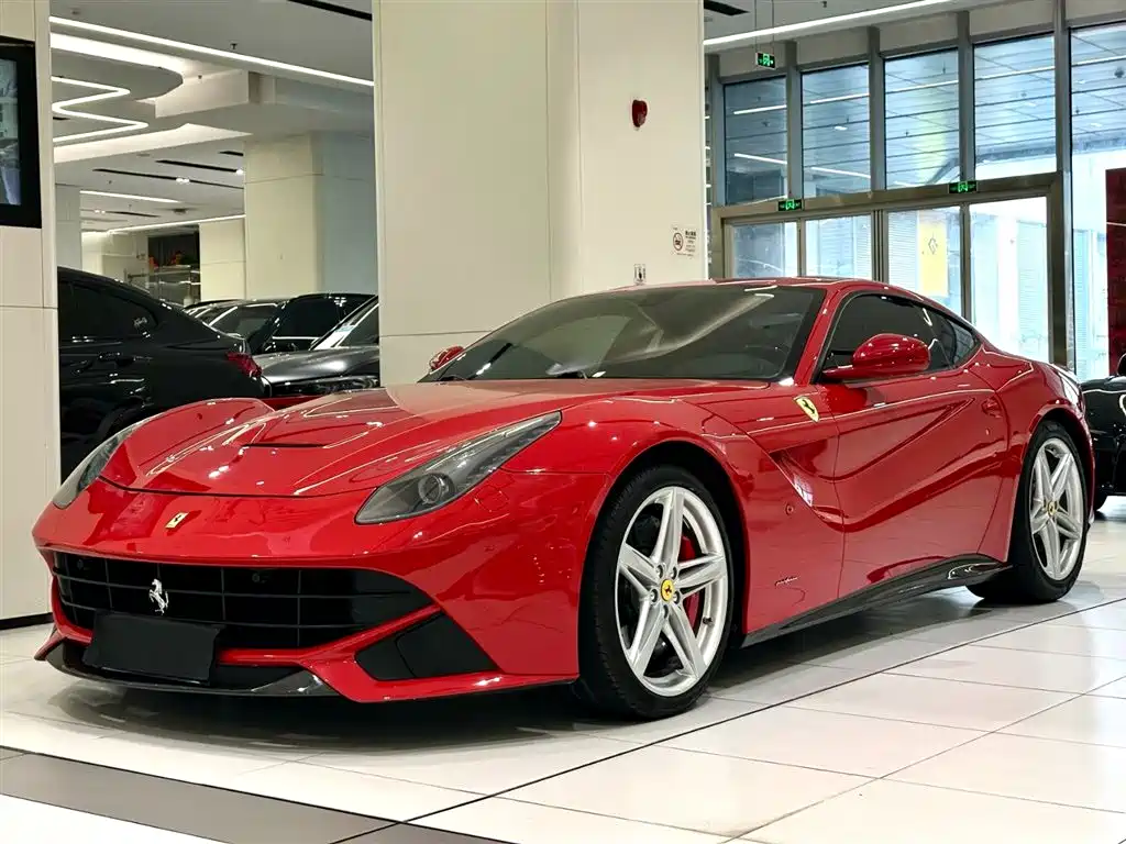 Купить Ferrari F12berlinetta