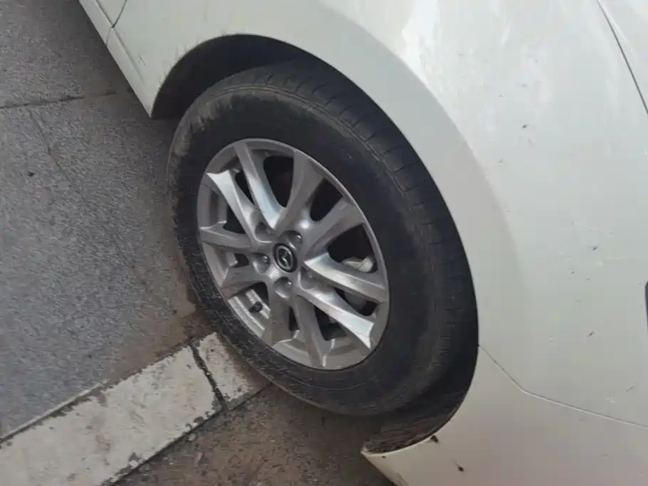 Mazda 3 Axela — миниатюра 6