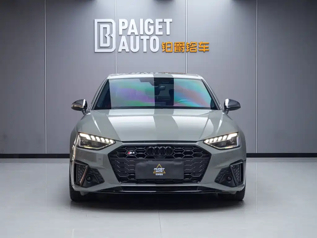 Audi S4