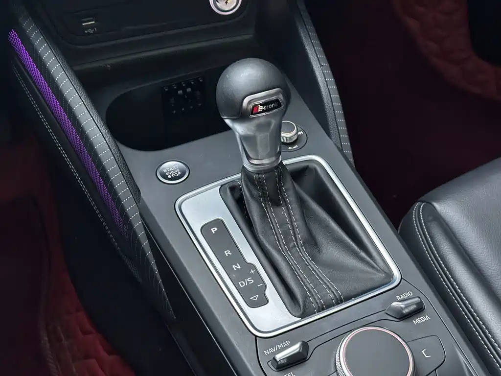 Audi Q2L 35 TFSI Fashion Dynamic Type, фото 12