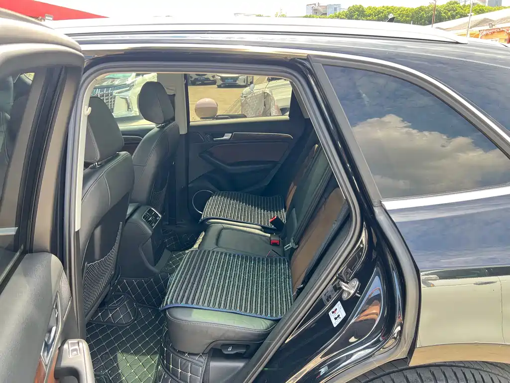 Audi Q5 — миниатюра 12