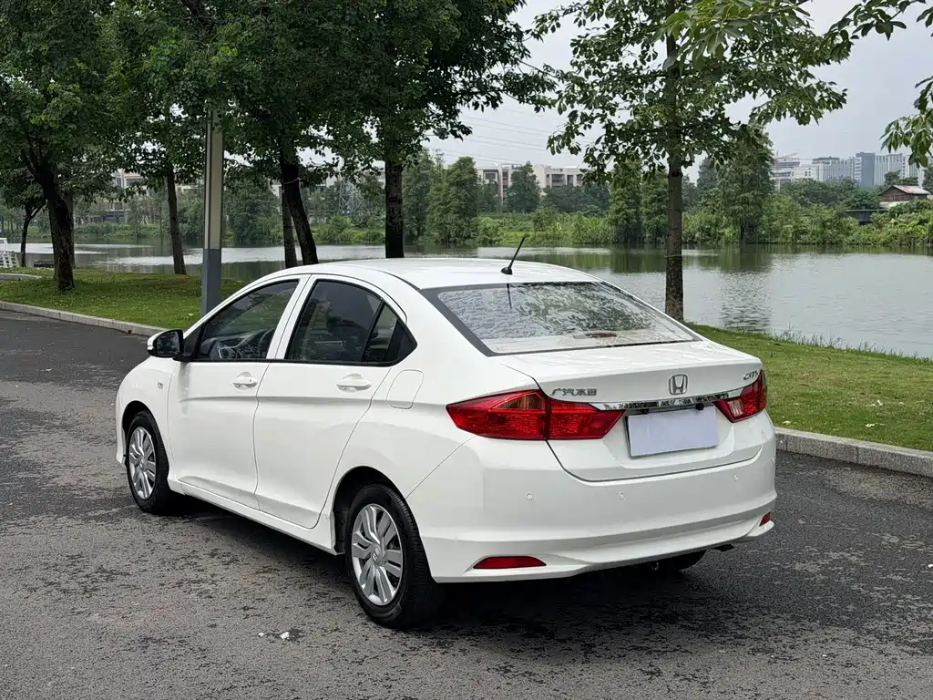 Honda City 1.5L CVT Comfort Edition, фото 6