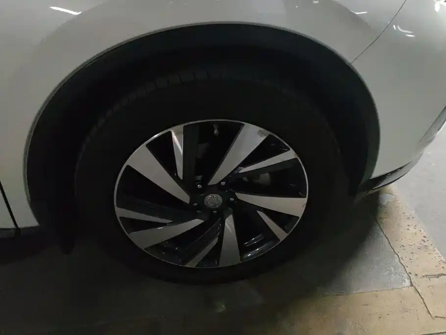 Nissan Murano — миниатюра 6