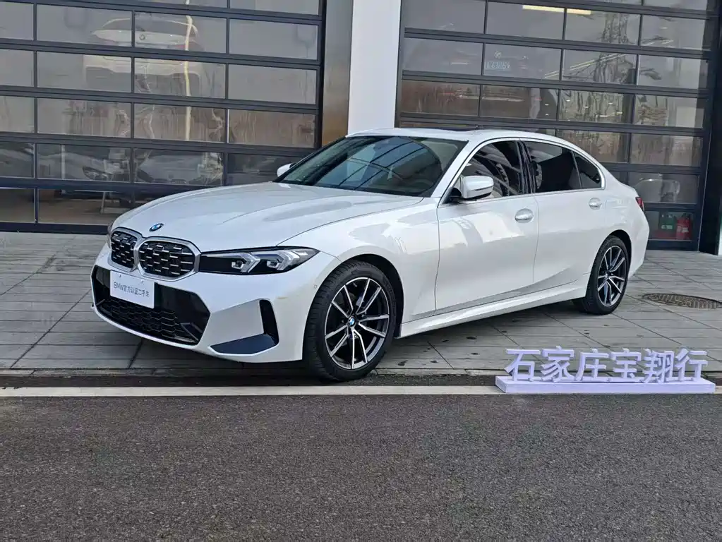 BMW 3 Series 2024