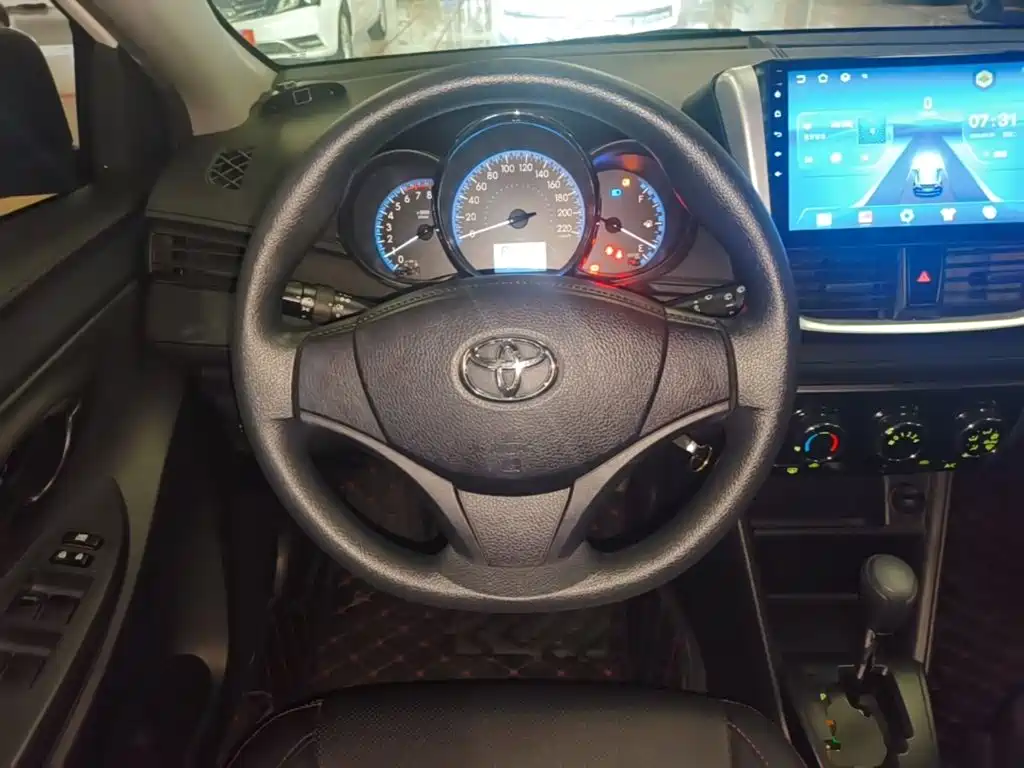 Toyota Vios FS — миниатюра 11
