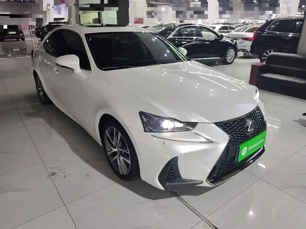 Lexus IS — миниатюра 4