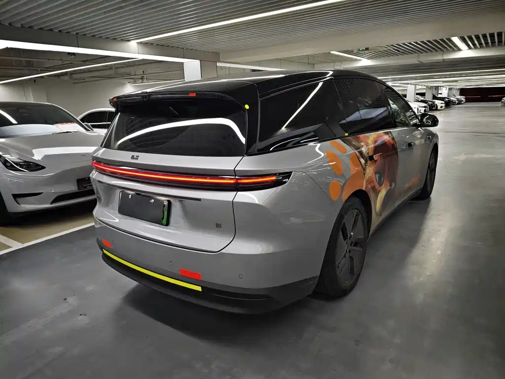 Li Auto Li i8 — миниатюра 16