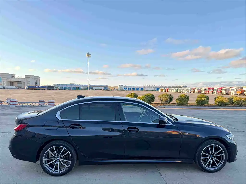 BMW 3 Series — миниатюра 10