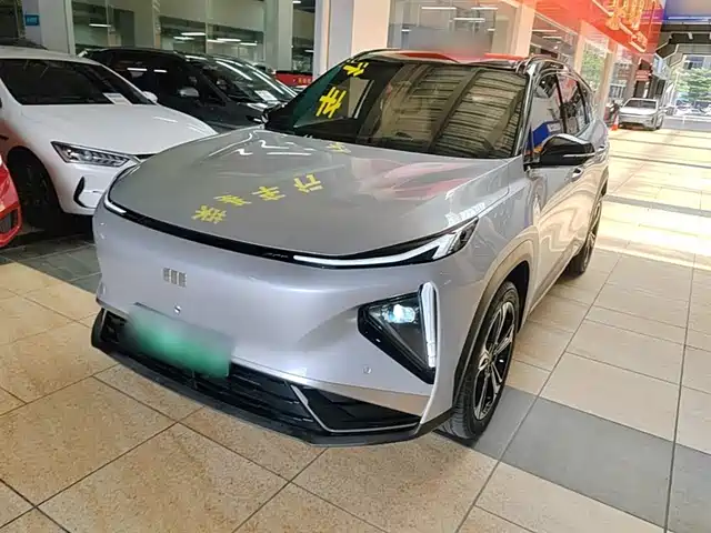 2025 Geely Galaxy L7