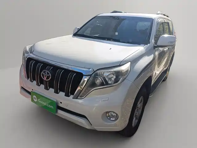 TOYOTA PRADO 2017