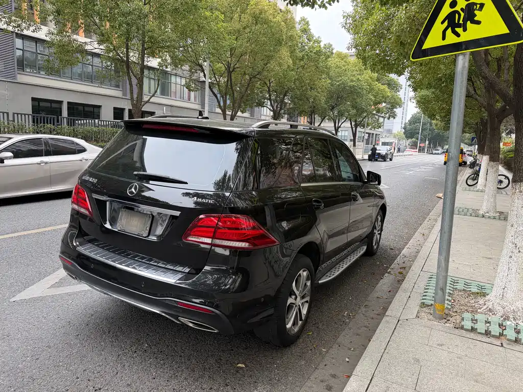 Mercedes-Benz GLE 2016 GLE 320 4MATIC