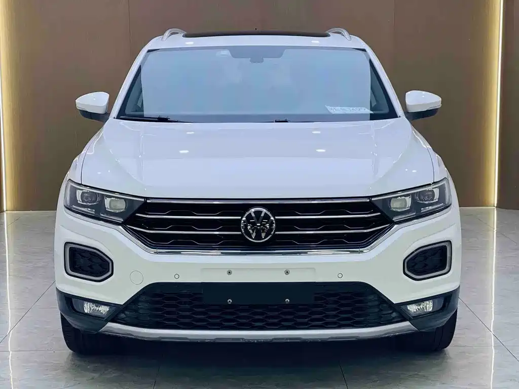 Volkswagen T-Roc — миниатюра 2