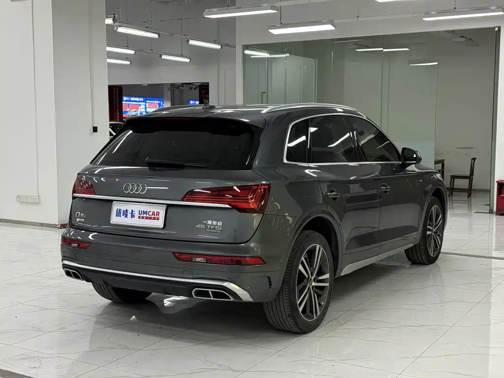Audi Q5L — миниатюра 4