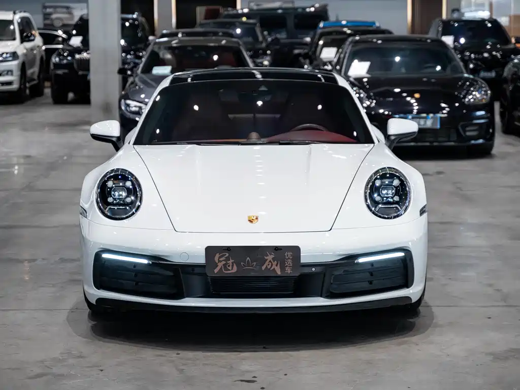 Porsche 911 2020 Carrera 3.0T